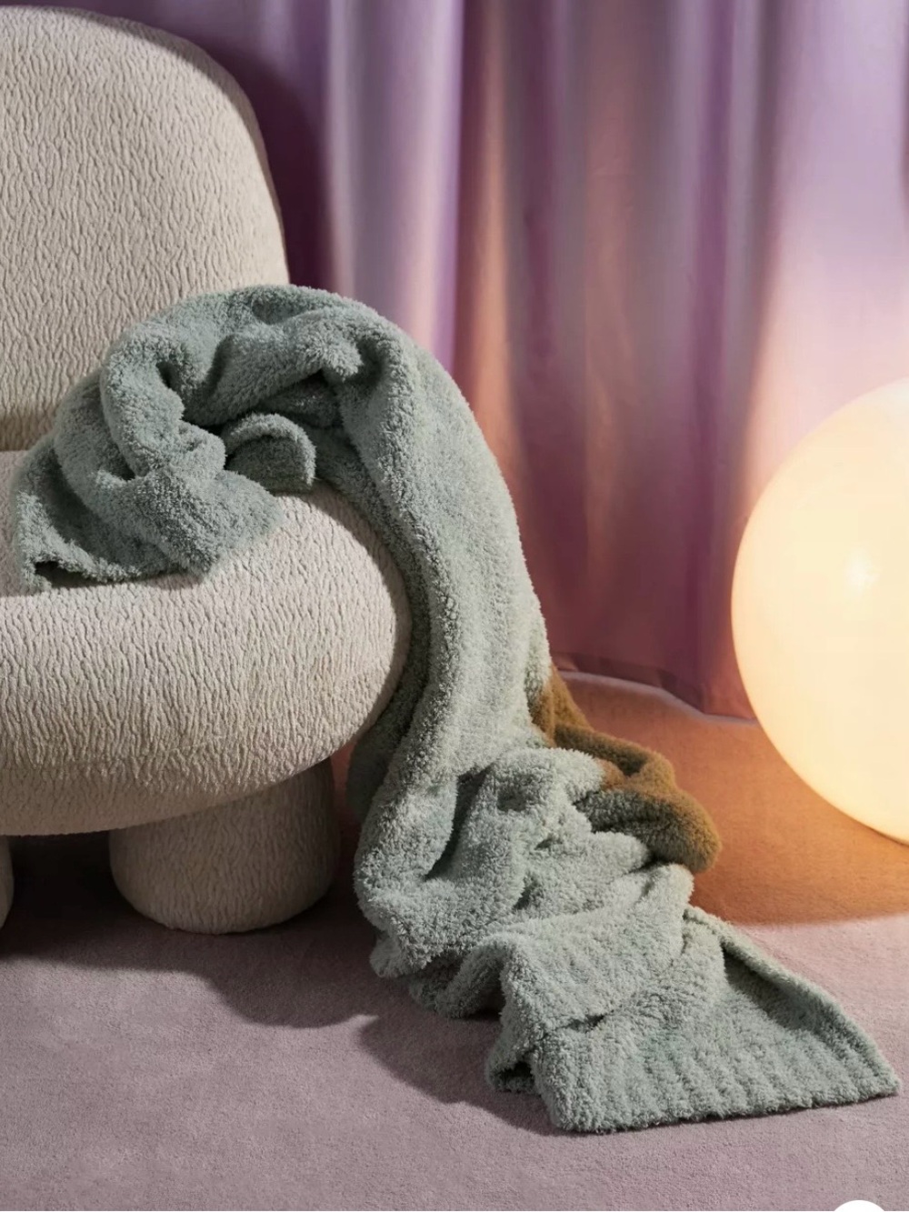 Urban Outfitters Stargazer Knit Throw Blanket -Perfect condition, no longer made